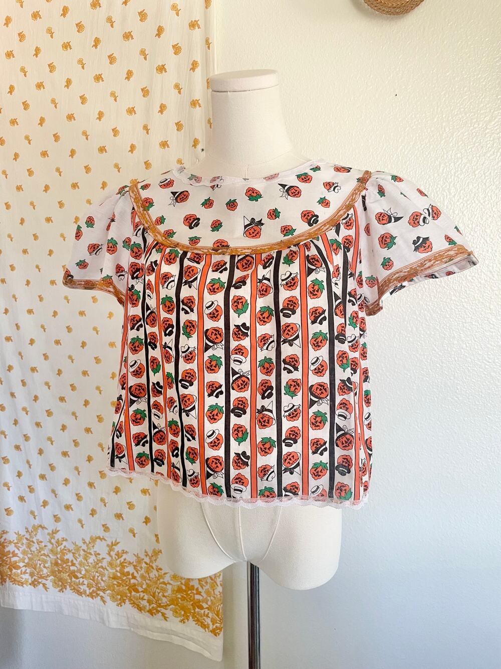 Vintage Fabric Halloween Pumpkin Blouse OOAK Handmade Puff Sleeve Top S/M